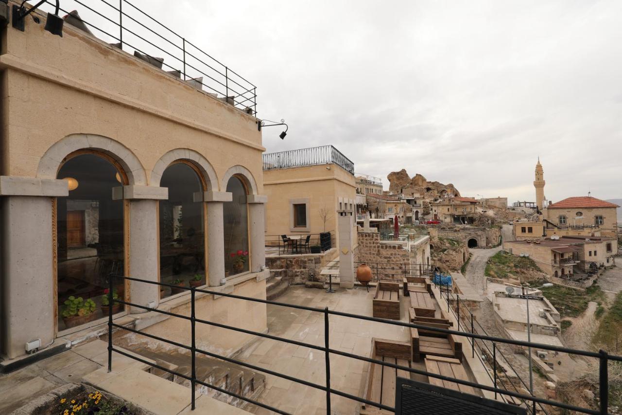 Helike Cave Suites Учисар Экстерьер фото